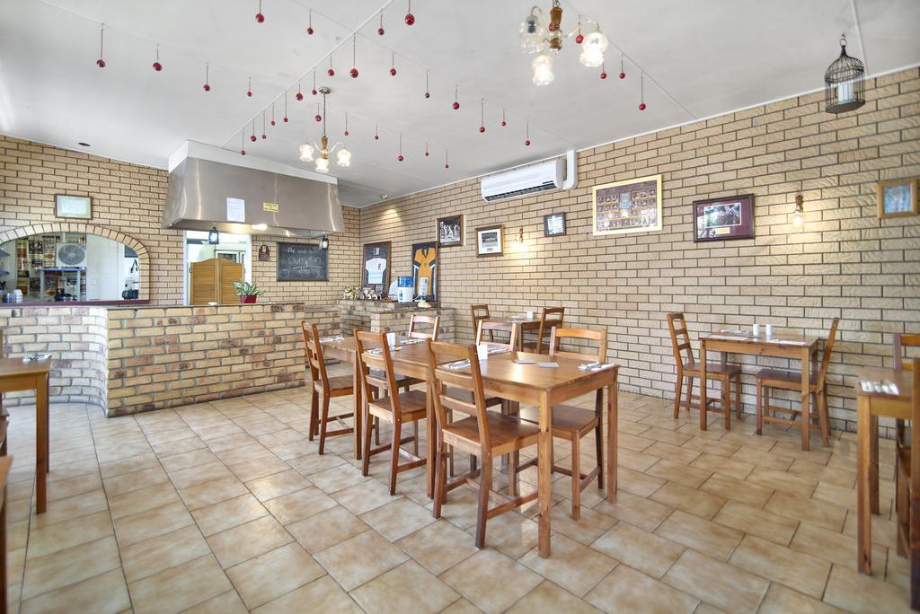 Warwick Settlers Inn Εξωτερικό φωτογραφία
