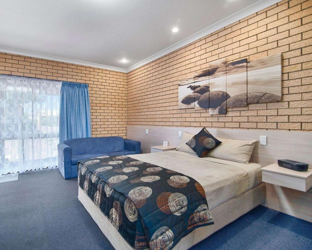 Warwick Settlers Inn Εξωτερικό φωτογραφία